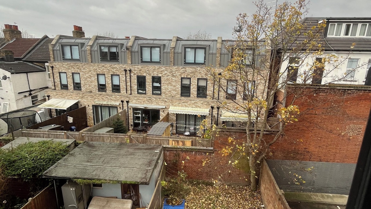 Photo of Outdoor in Boleyn