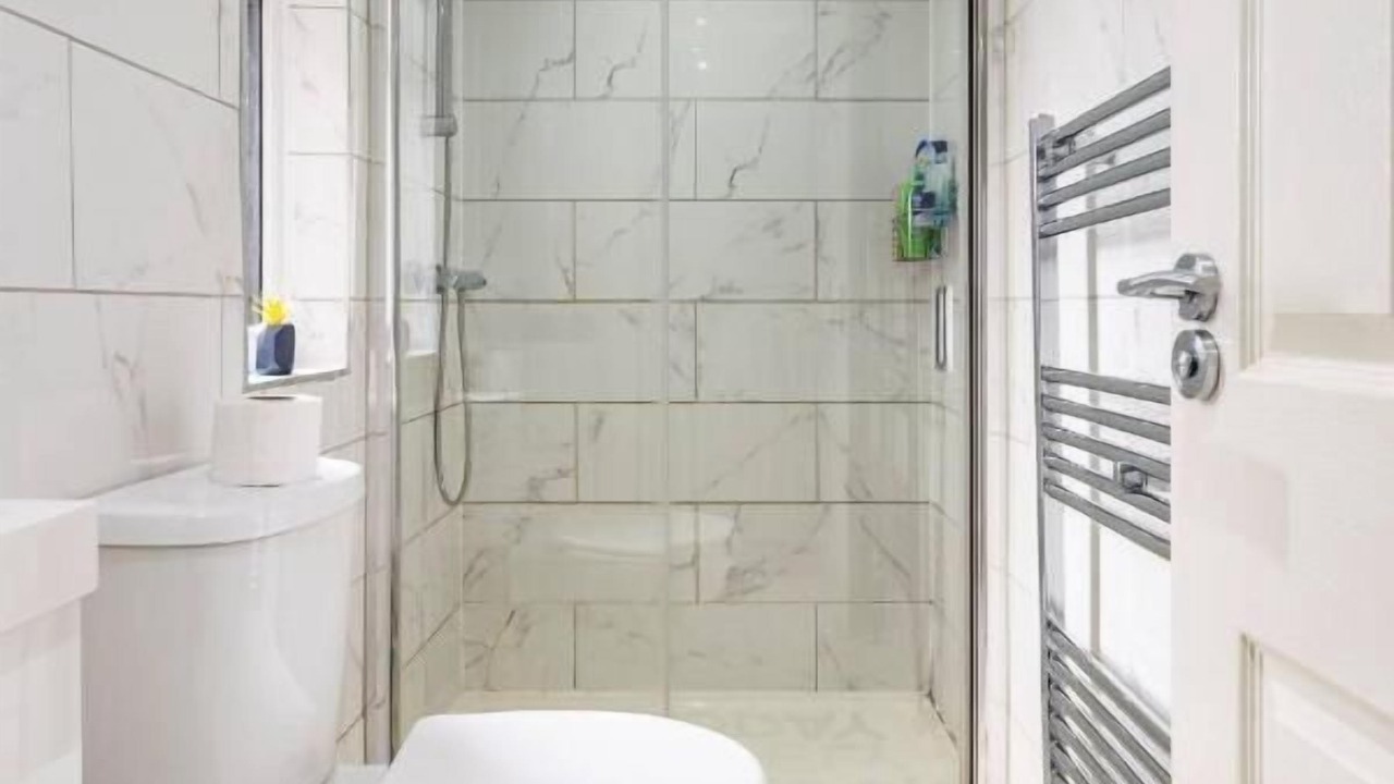 Photo of Others in Boleyn