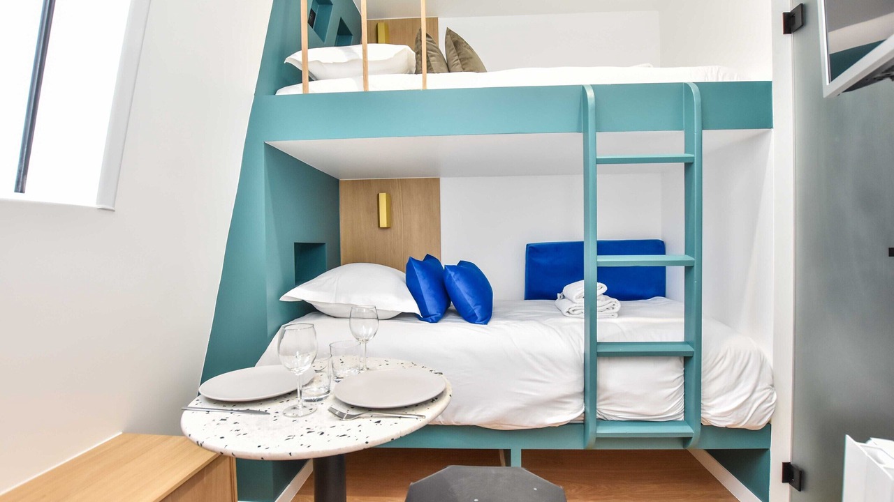 Photo of Others in Porte-Saint-Martin