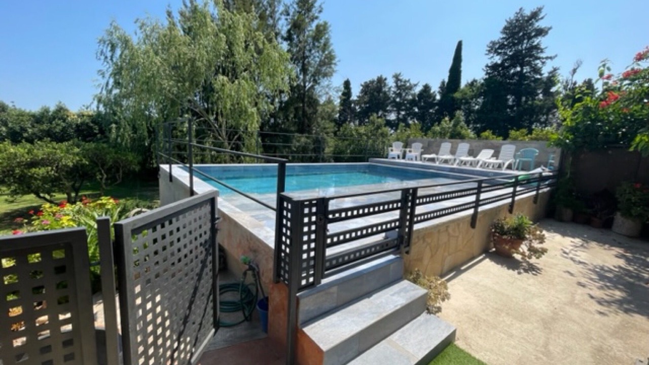 Photo of Outdoor in Camarles