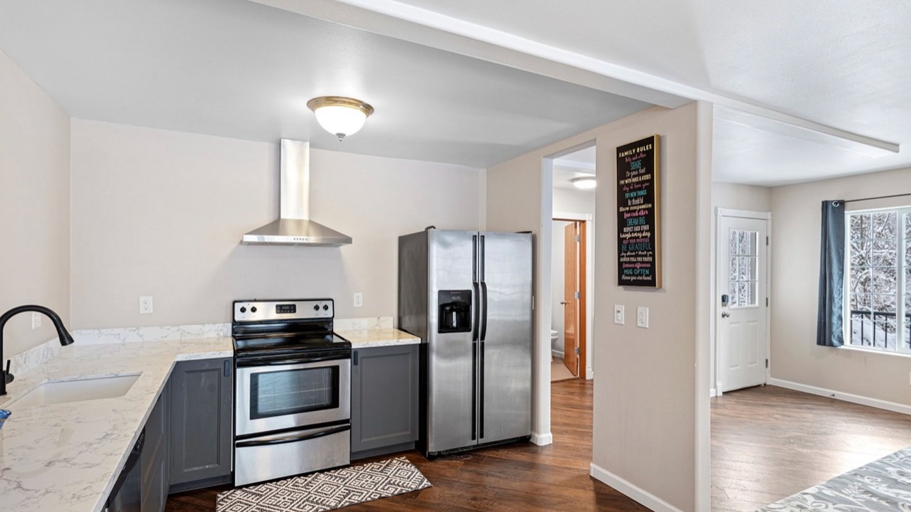 Photo of Kitchen in Echo Lake