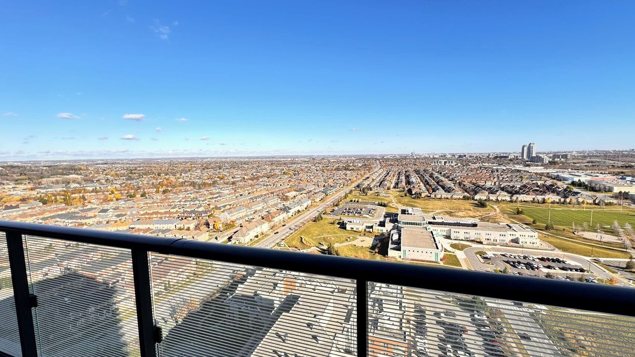 Photo of Outdoor in Bayview Glen