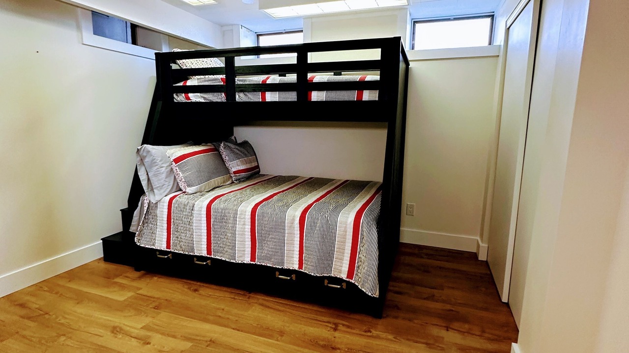 Photo of Others in Geneseo