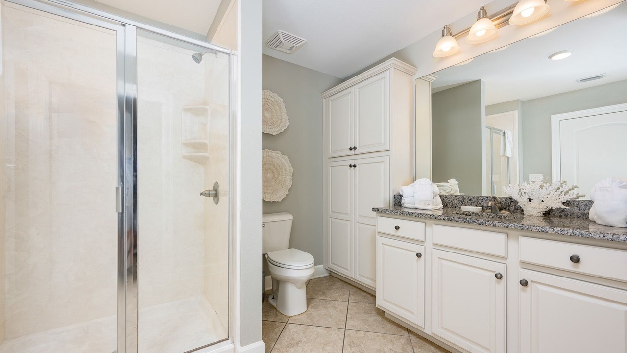 Photo of Bathroom in Orange Beach
