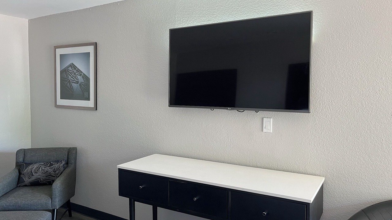 Photo of Bedroom in Uvalde