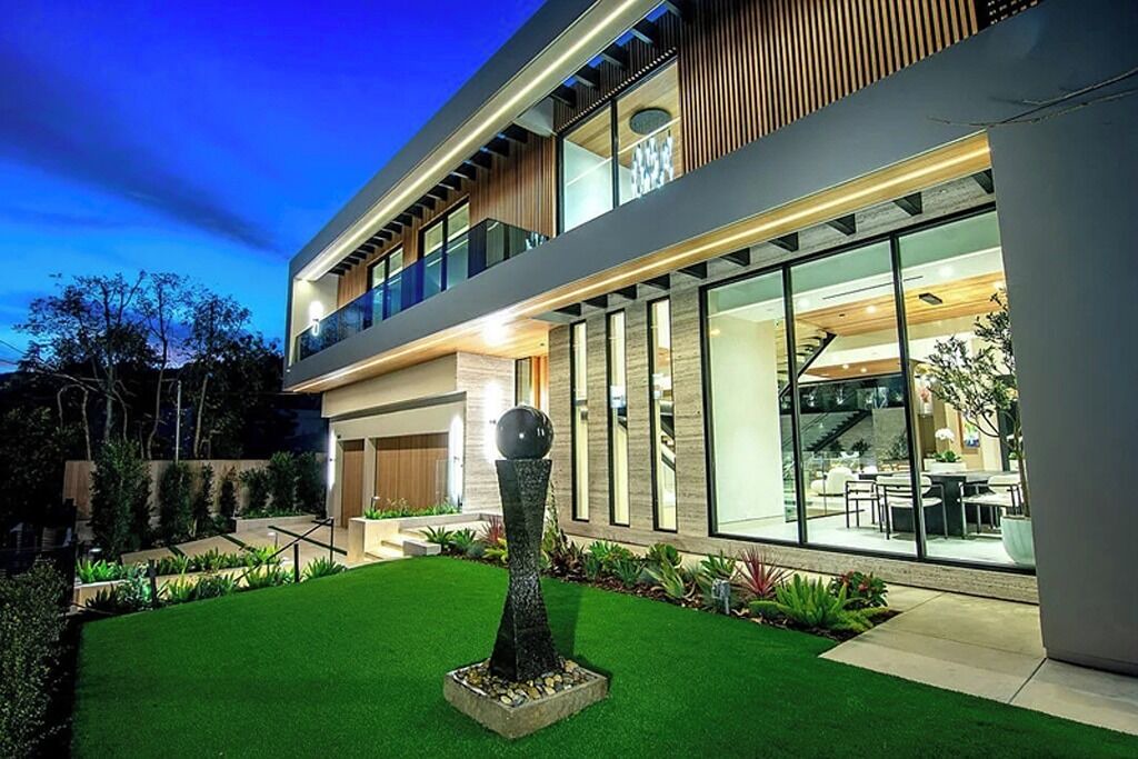 Photo of Outdoor in Beverly Glen