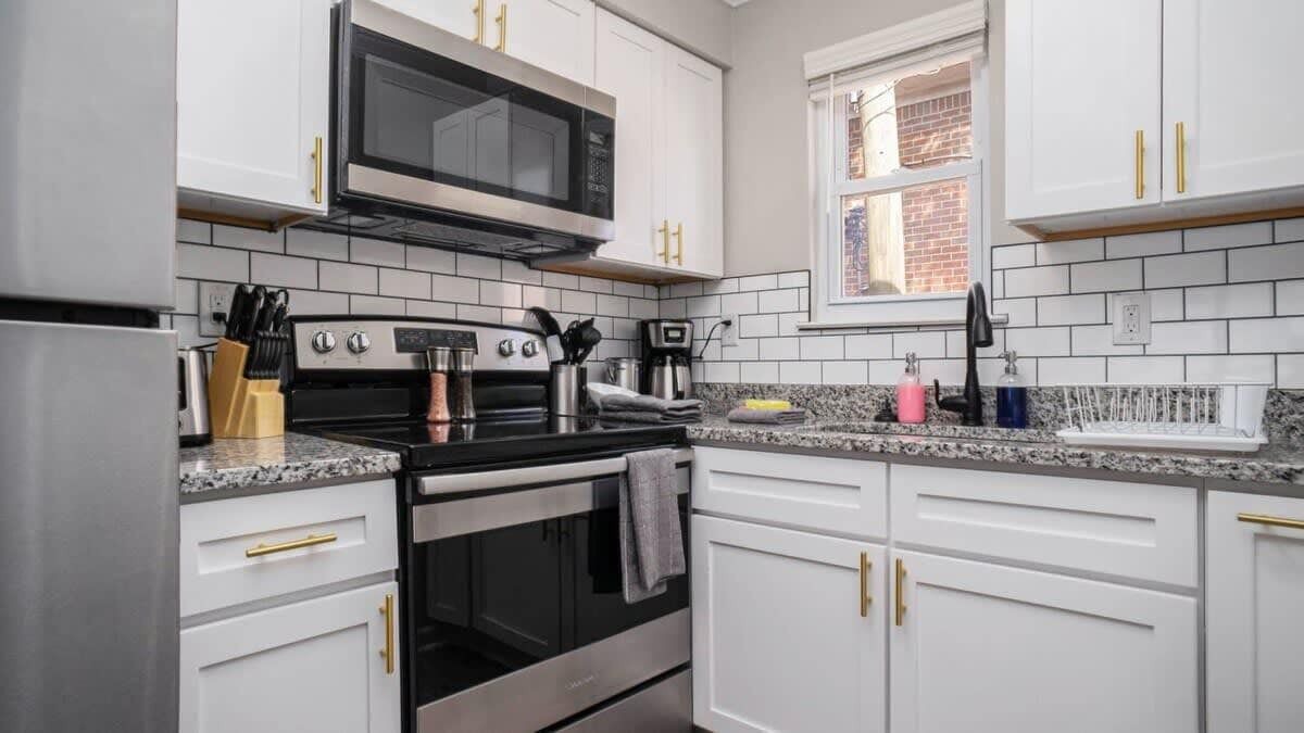 Photo of Kitchen in North Camellia Acres