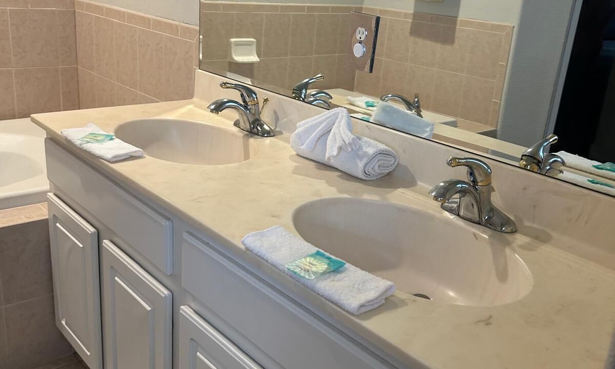 Photo of Others in Lake Davenport Estates