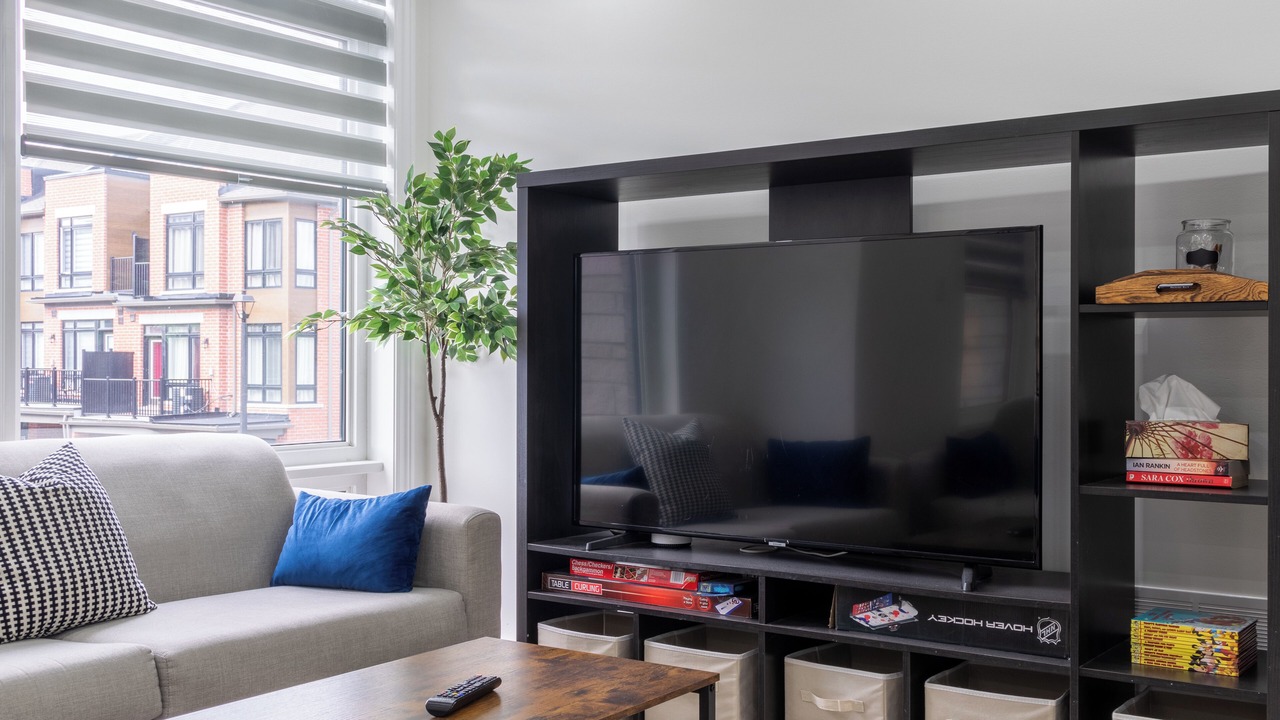 Photo of Livingroom in Ajax