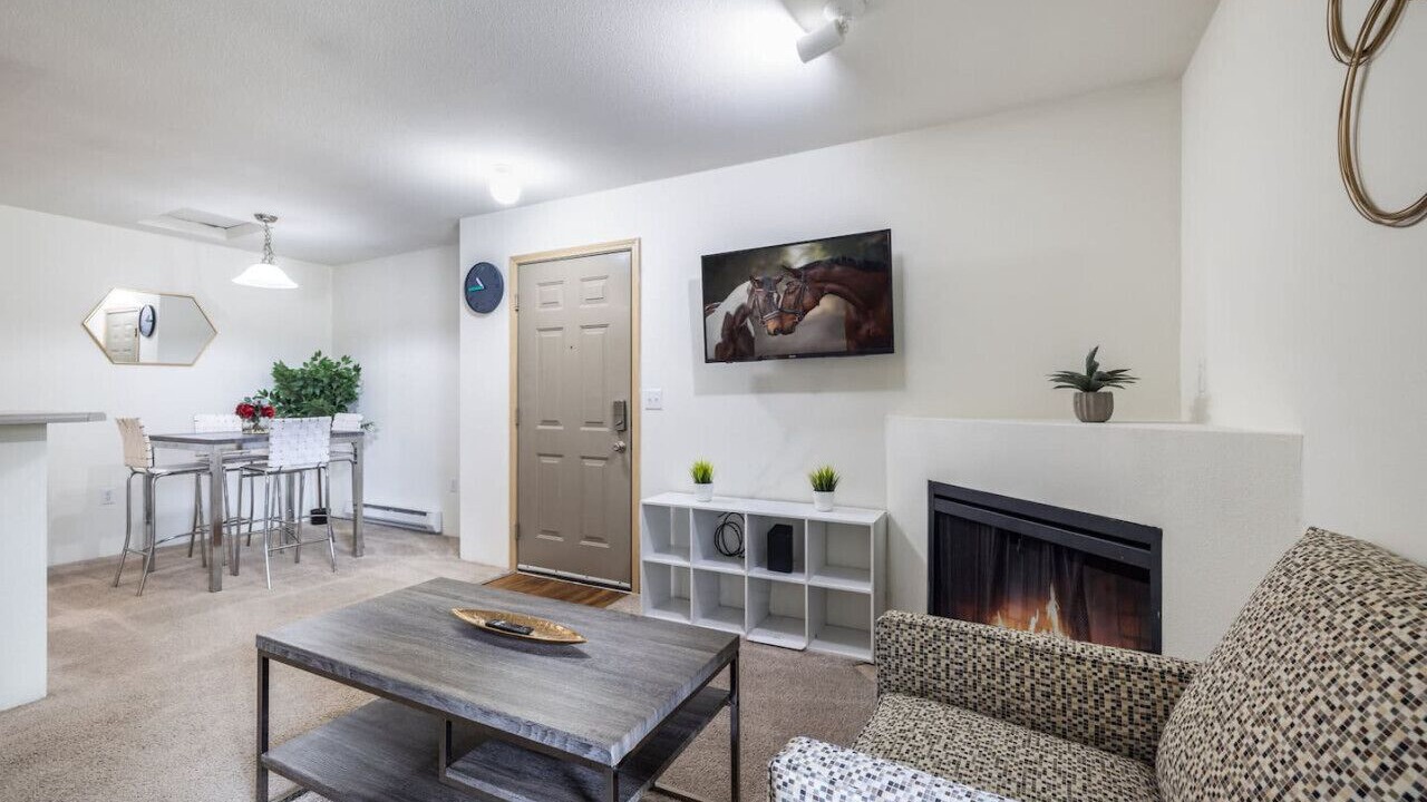 Photo of Livingroom in Covington