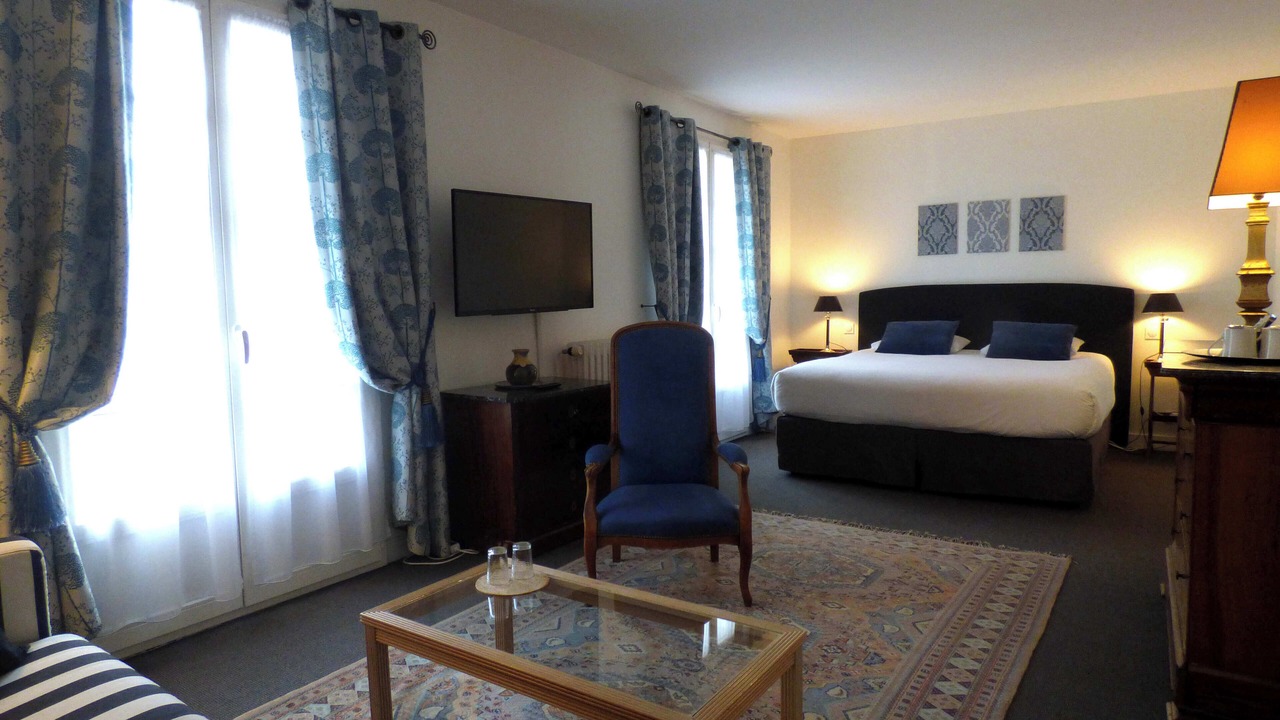 Photo of Outdoor in Tavers