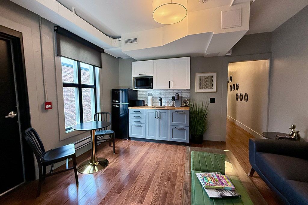 Photo of Livingroom in Riverdale