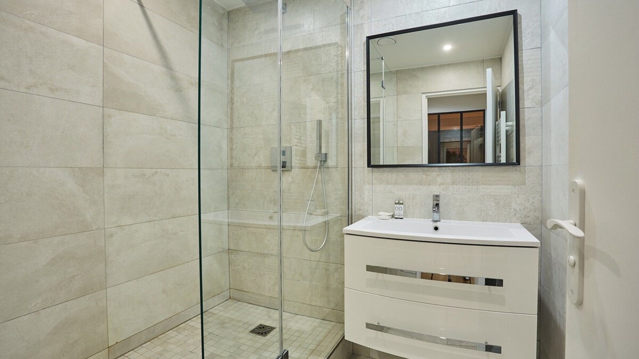 Photo of Bathroom in Batignolles