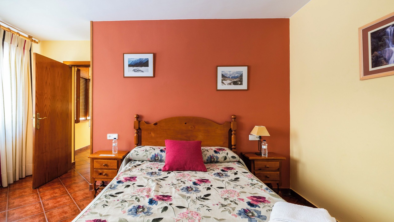 Photo of Bedroom in Chisagues