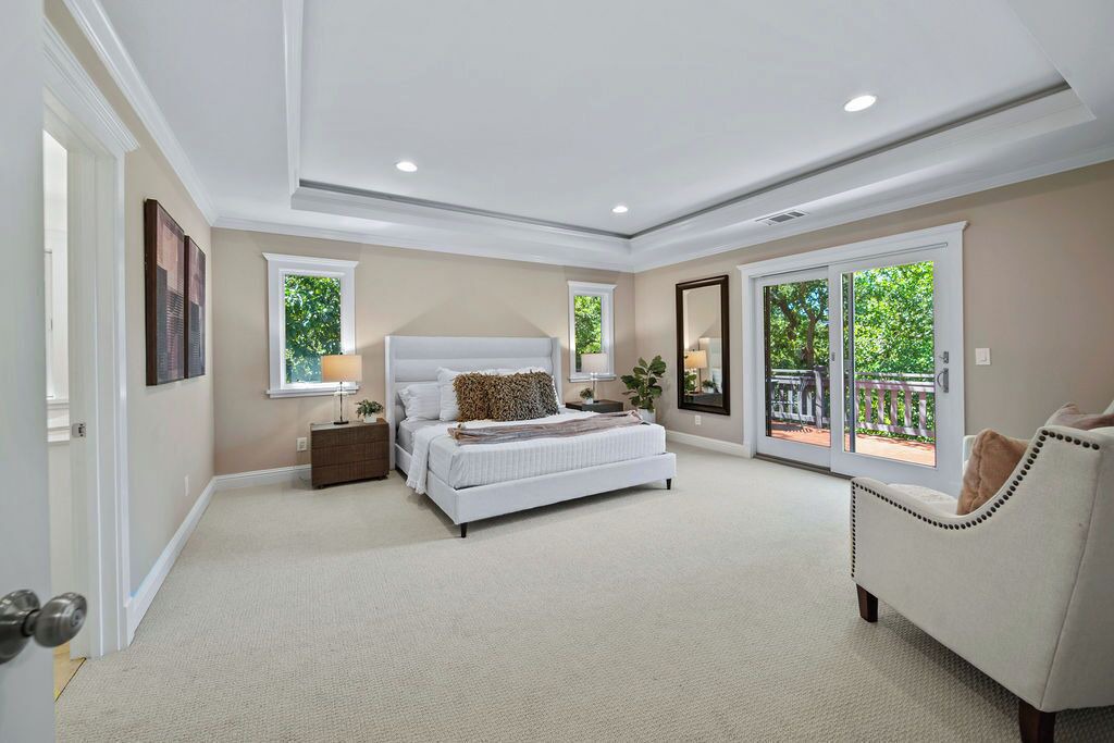 Photo of Others in Stanley