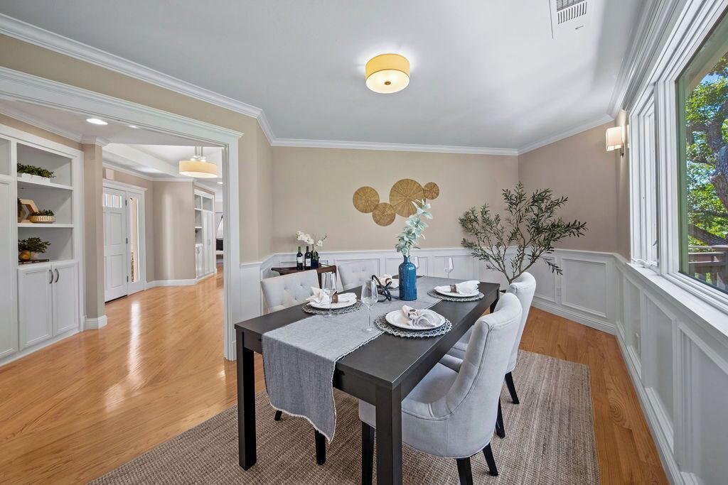 Photo of Others in Stanley