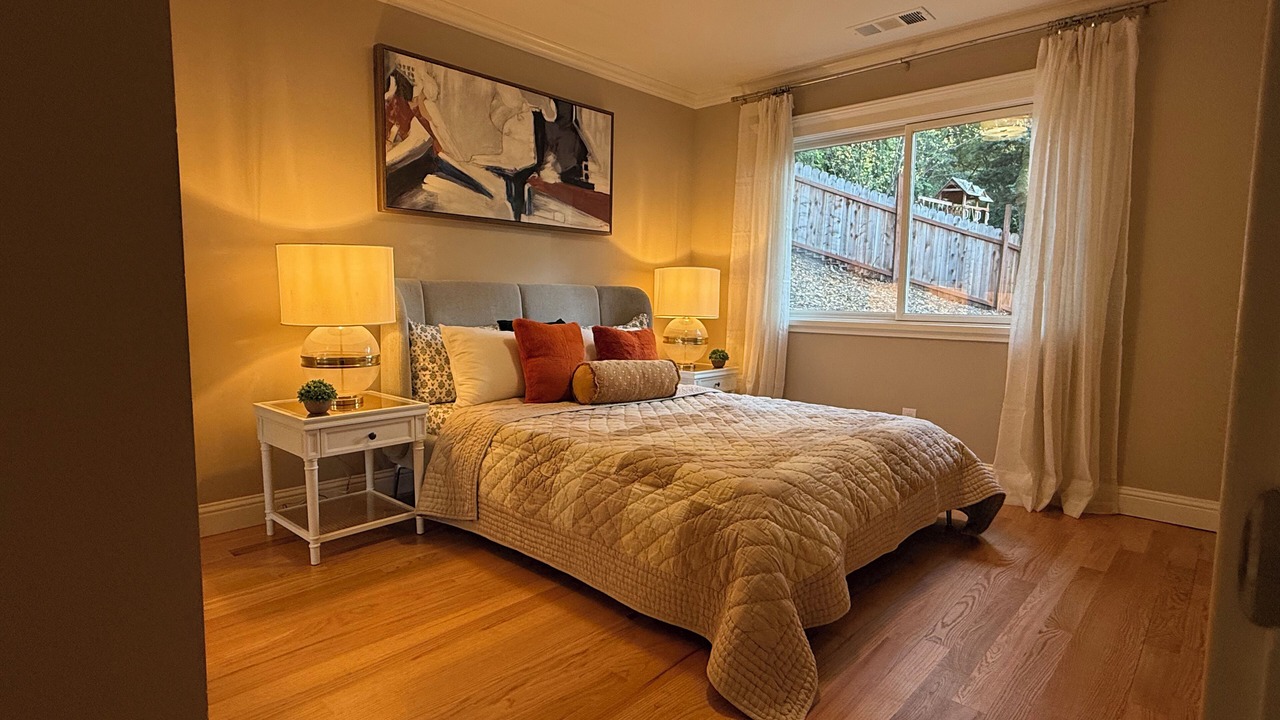 Photo of Others in Stanley