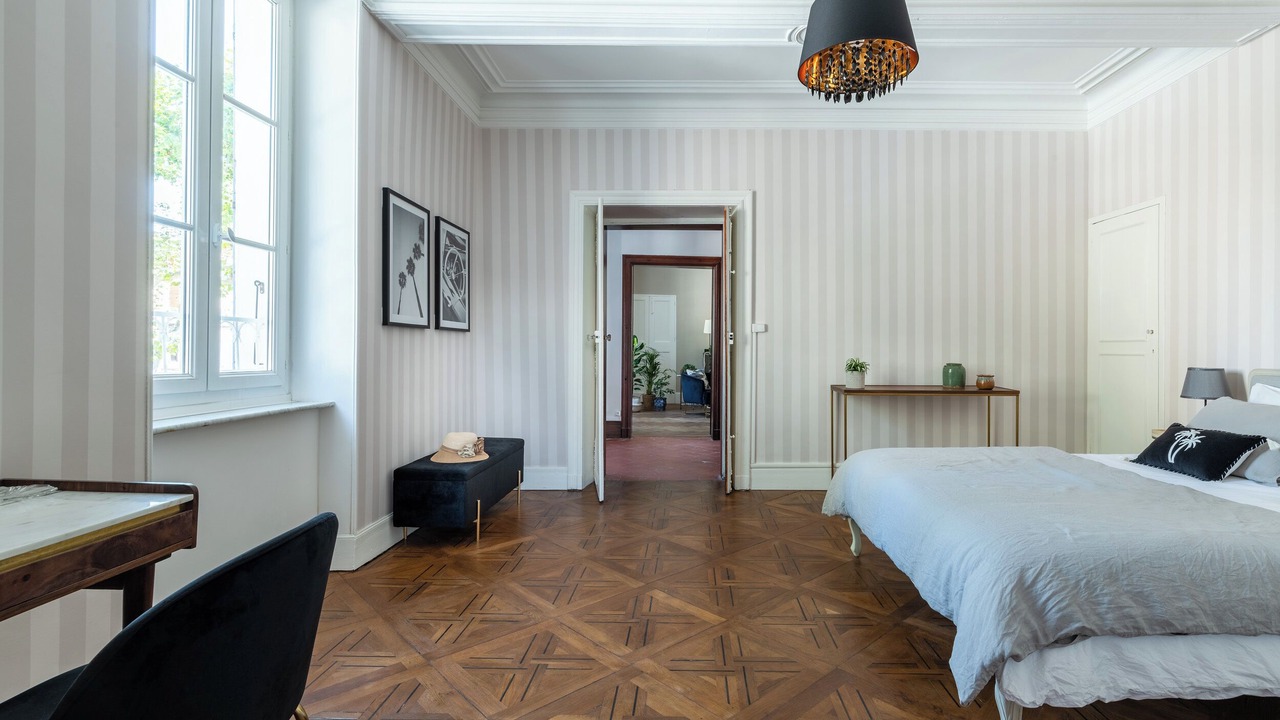 Photo of Others in Ouveillan