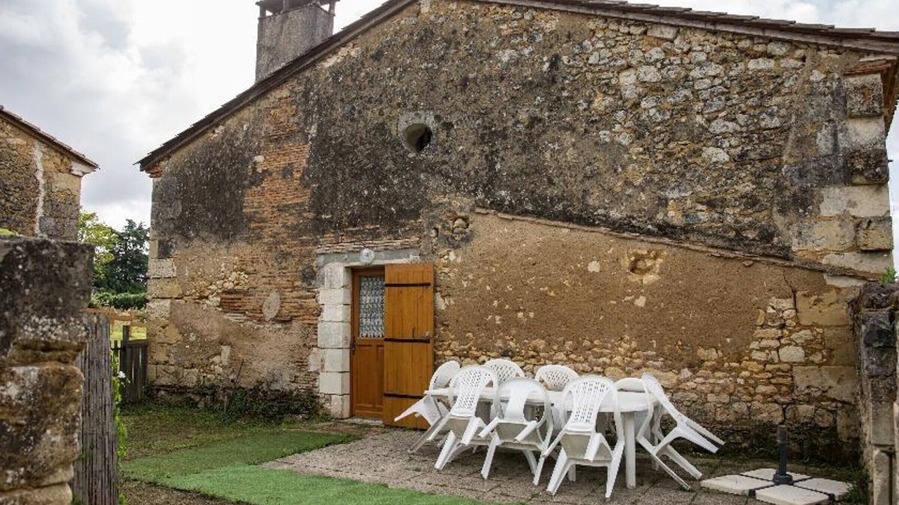 Photo of Outdoor in Saint-Front-de-Pradoux