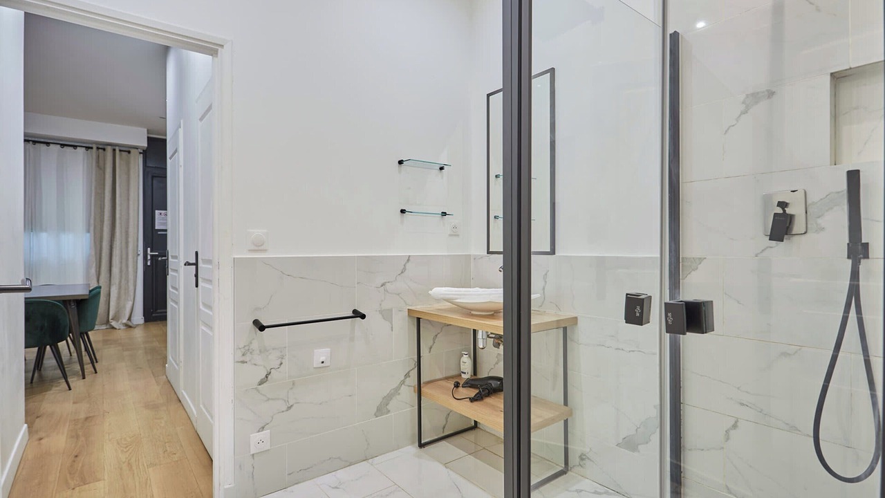 Photo of Bathroom in Montmartre