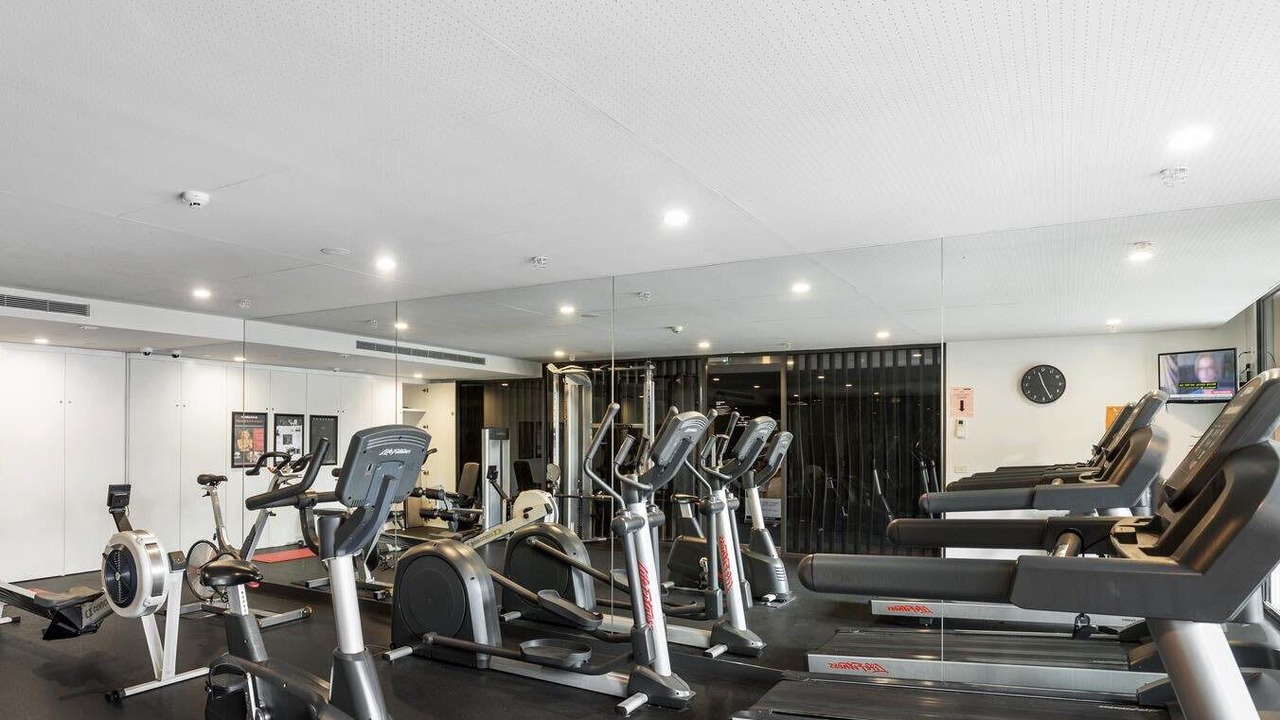 Photo of Others in Kew