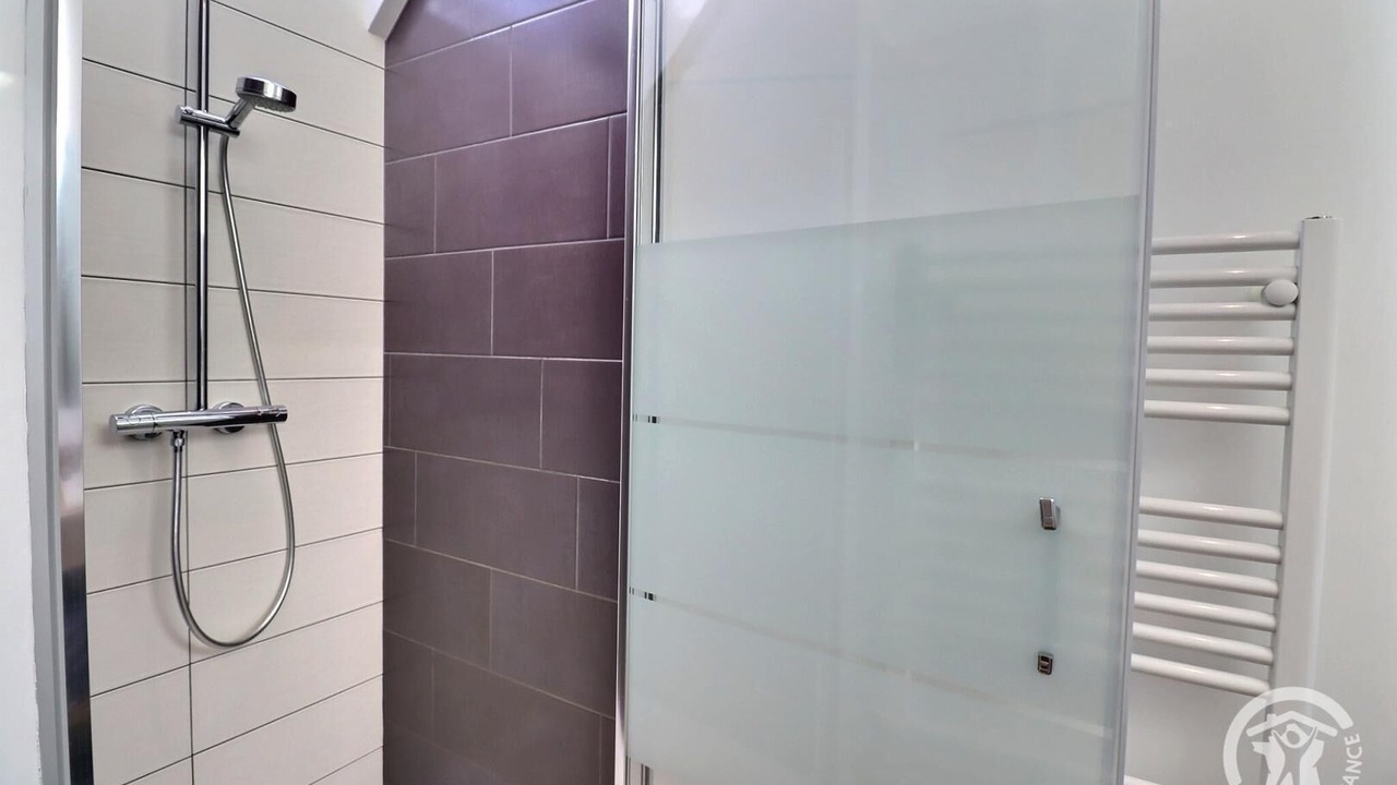 Photo of Others in La Selle-en-Cogles