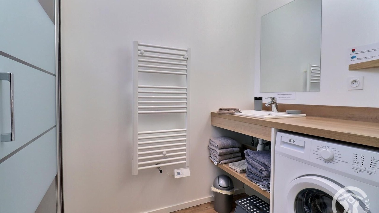 Photo of Others in La Selle-en-Cogles