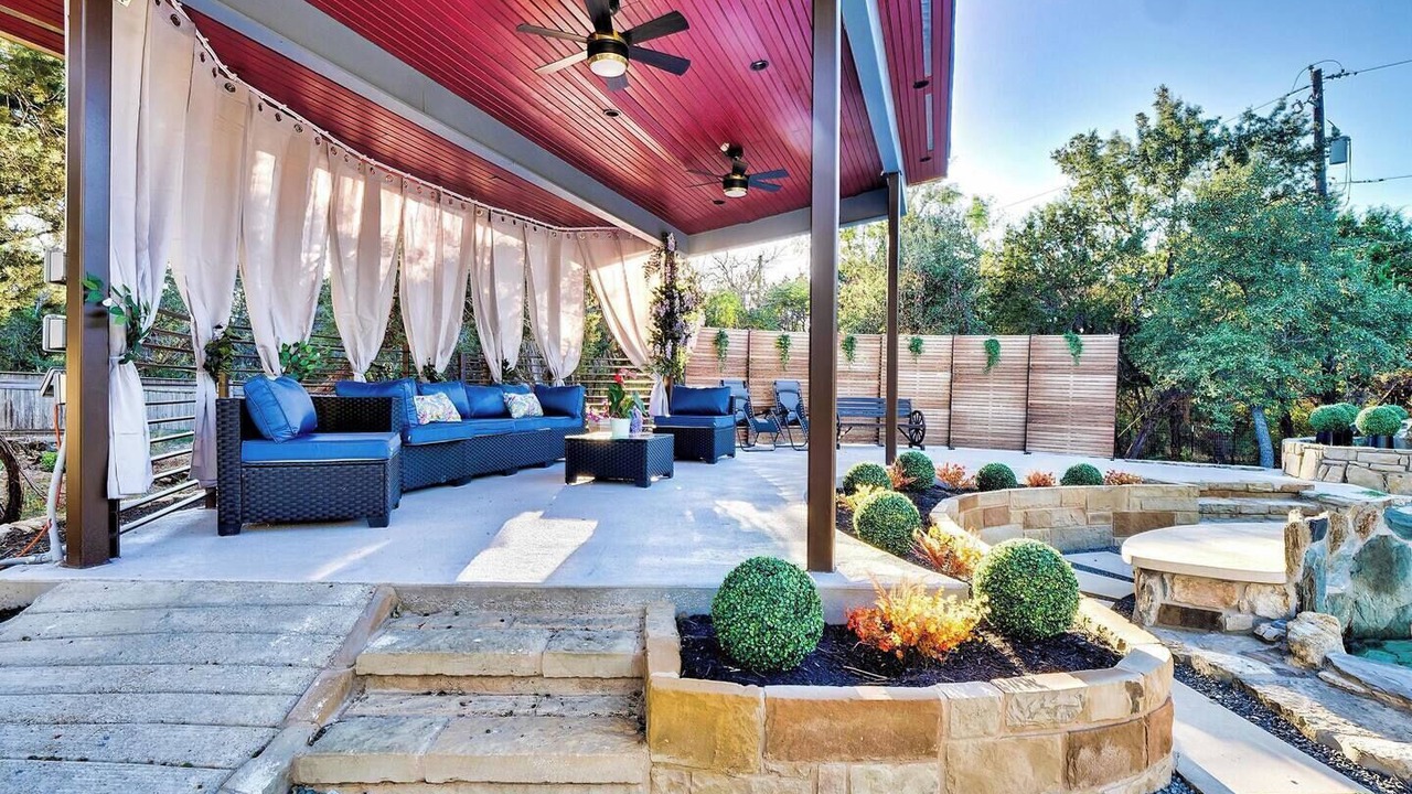Photo of Patio Balcony in Hudson Bend