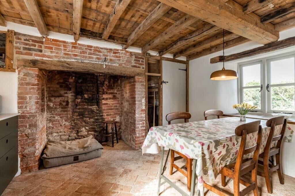 Photo of Others in Salthouse