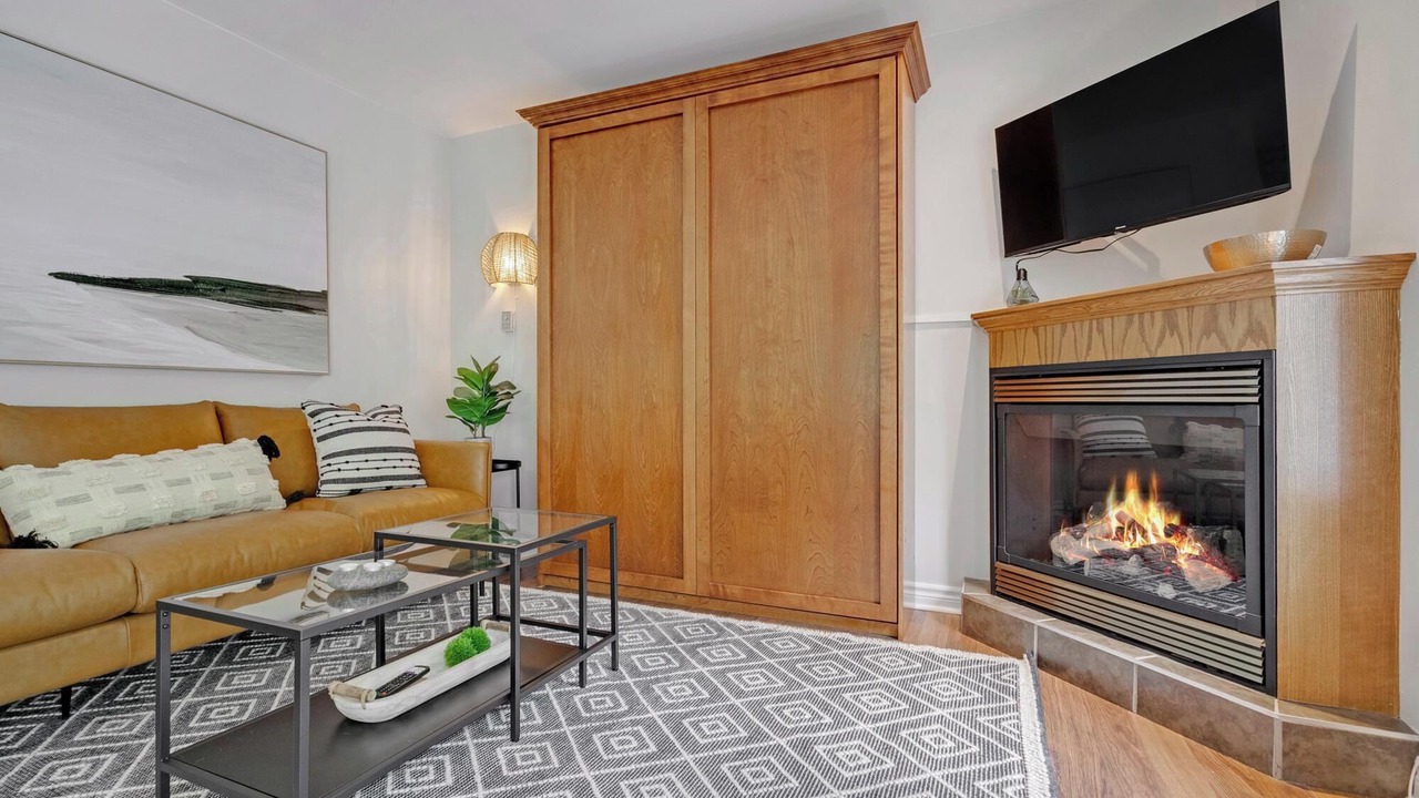 Photo of Livingroom in Mont Ste. Marie