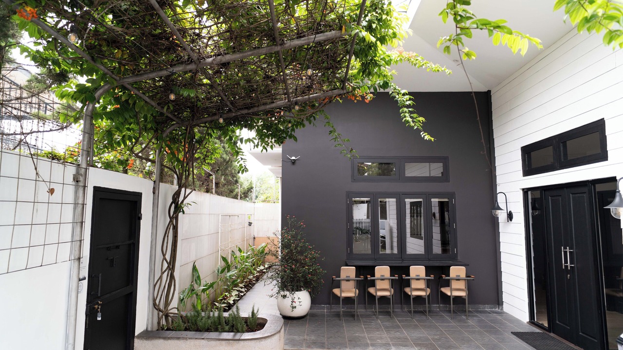 Photo of Others in Astana Anyar