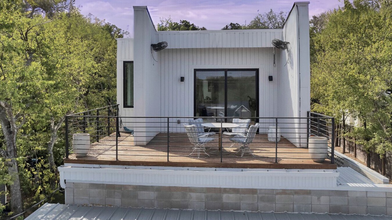 Photo of Outdoor in MLK