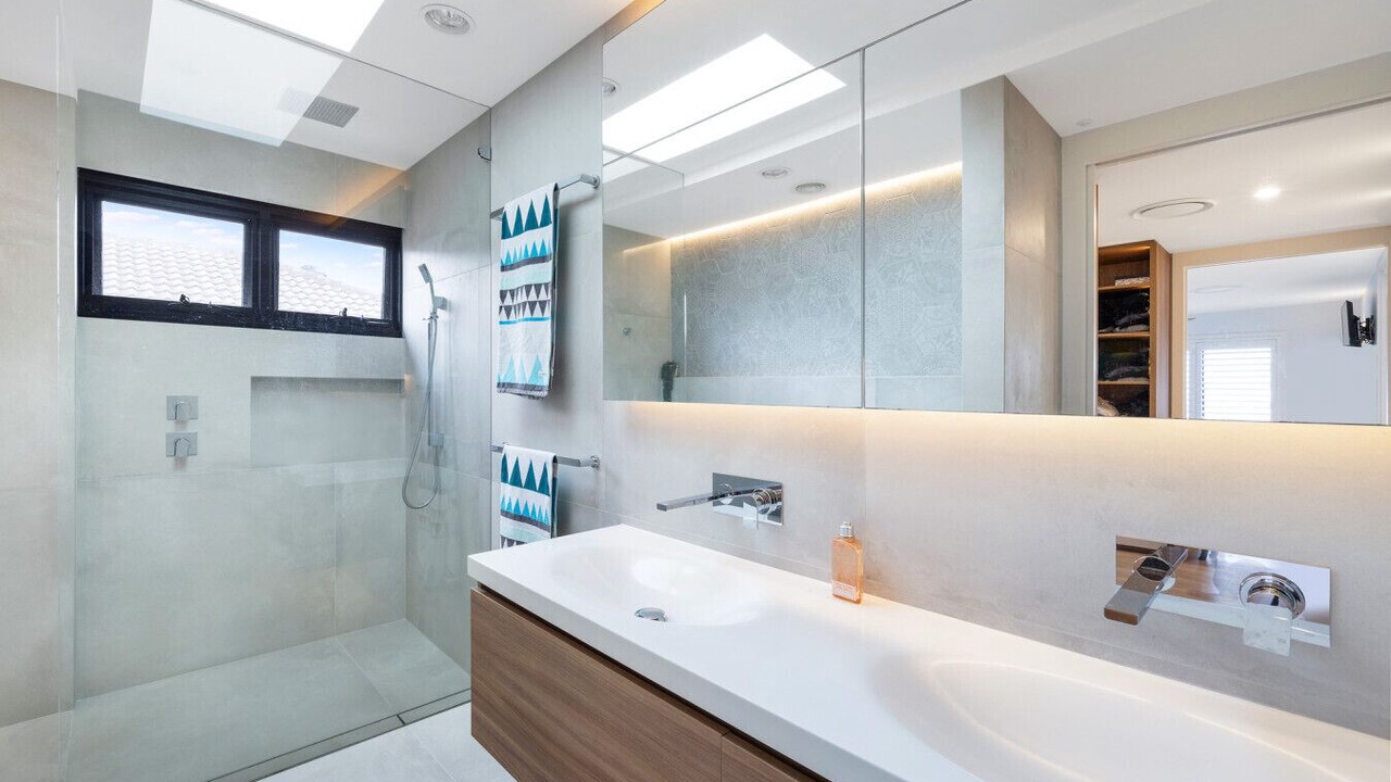 Photo of Others in Dee Why