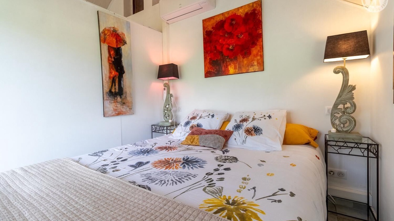 Photo of Others in Saint-Christophe-la-Grotte