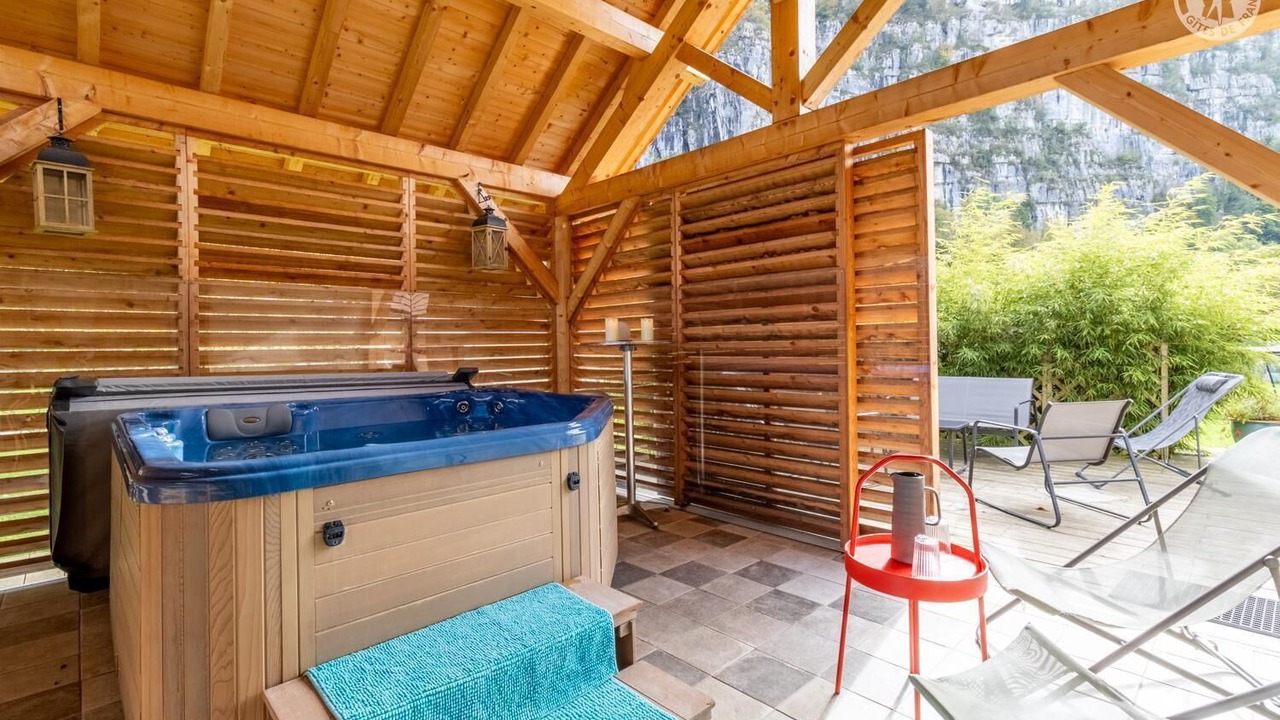 Photo of Outdoor in Saint-Christophe-la-Grotte