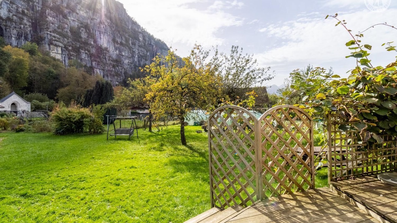 Photo of Outdoor in Saint-Christophe-la-Grotte