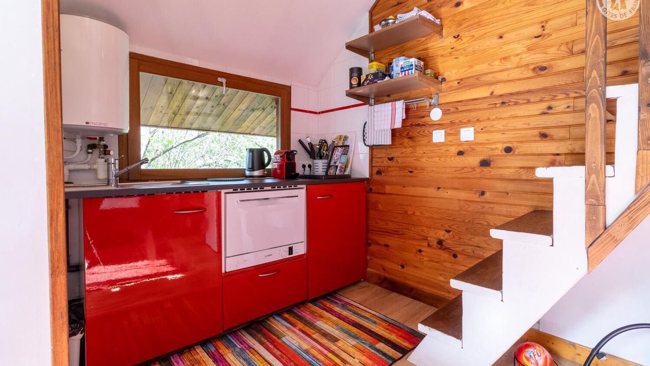 Photo of Kitchen in Saint-Christophe-la-Grotte