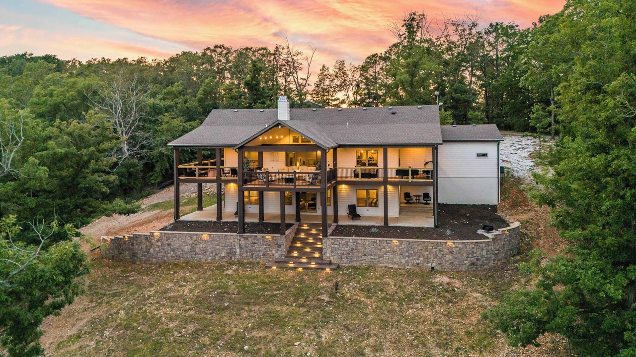 Photo of Outdoor in Garfield