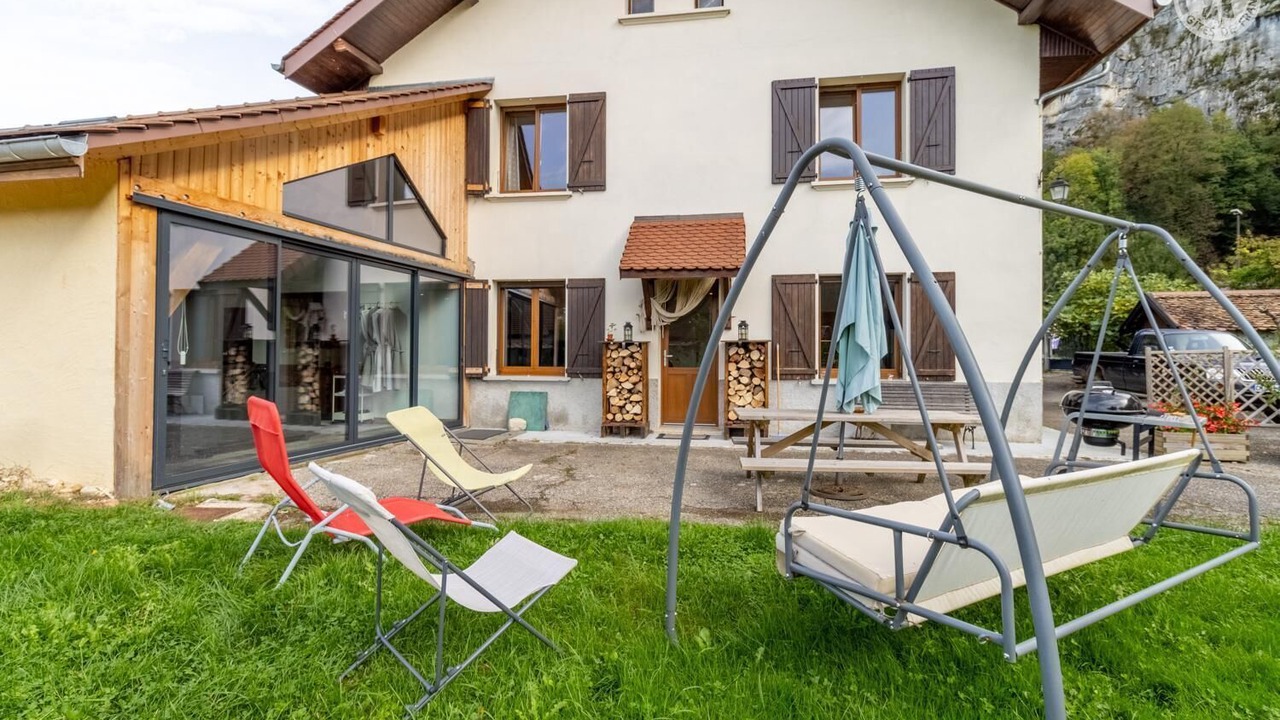 Photo of Outdoor in Saint-Christophe-la-Grotte