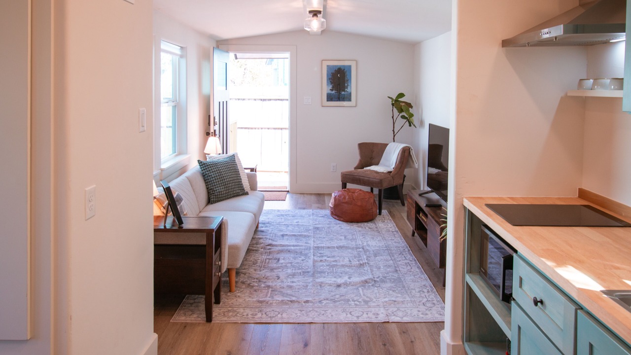 Photo of Livingroom in Northside