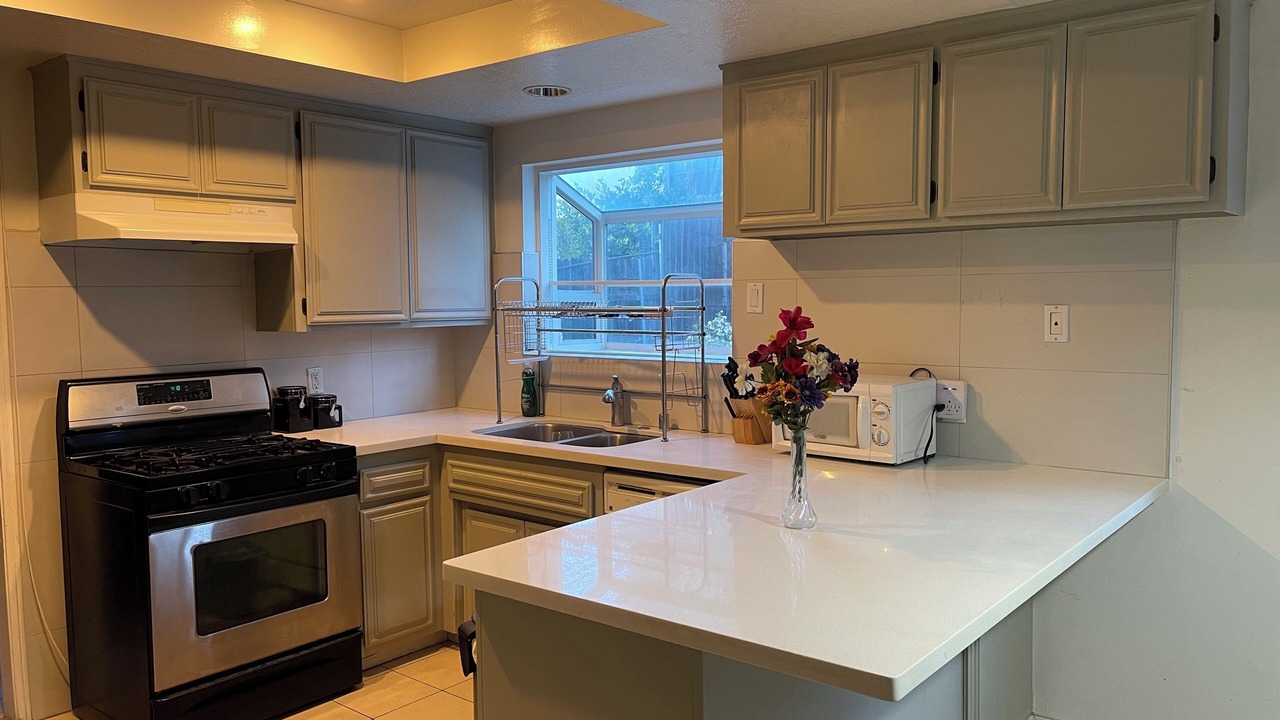 Photo of Kitchen in La Crescenta