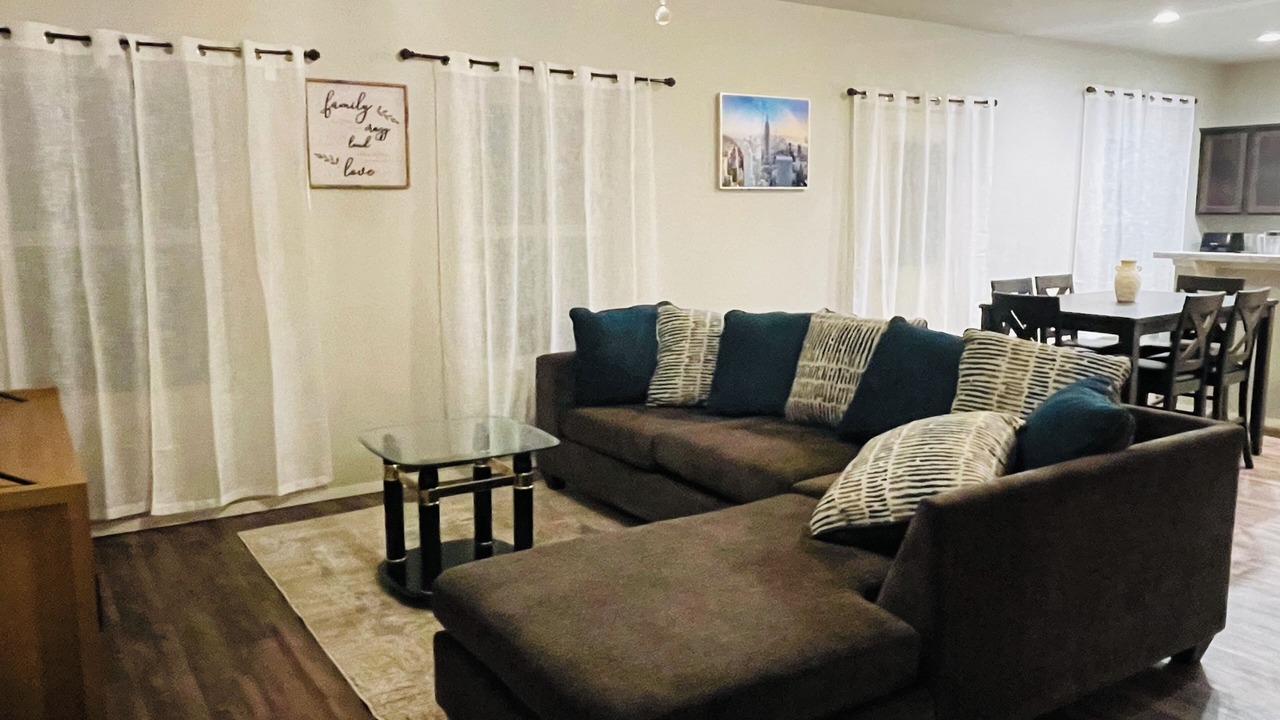 Photo of Livingroom in Coweta