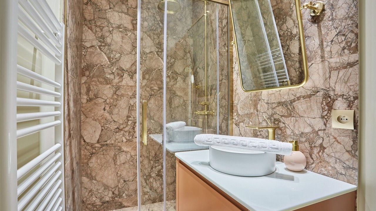 Photo of Bathroom in Arts-et-Metiers