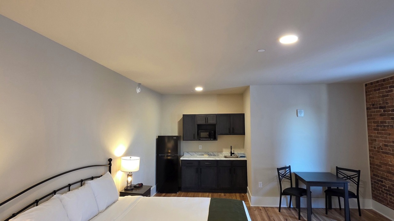 Photo of Bedroom in Downtown