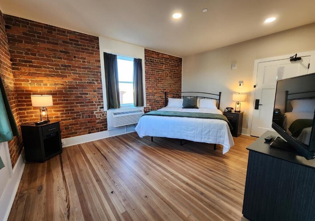 Photo of Others in Downtown