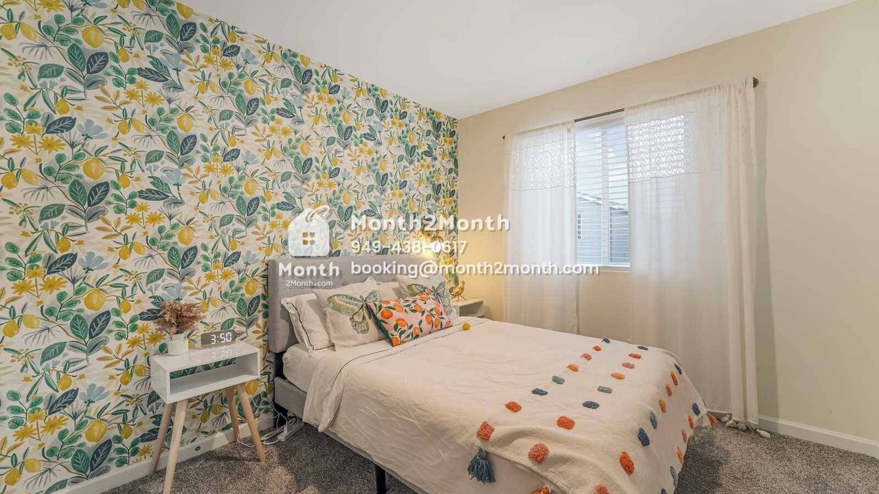 Photo of Others in Pleasant Valley