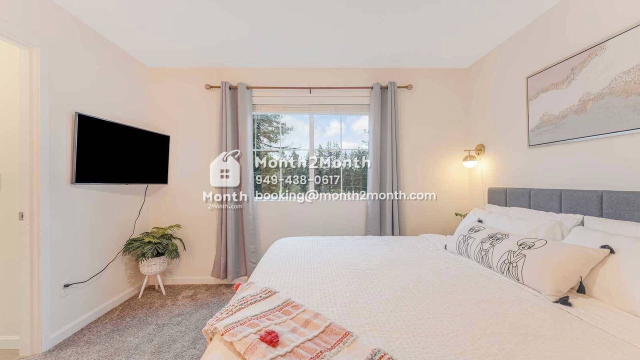 Photo of Others in Pleasant Valley