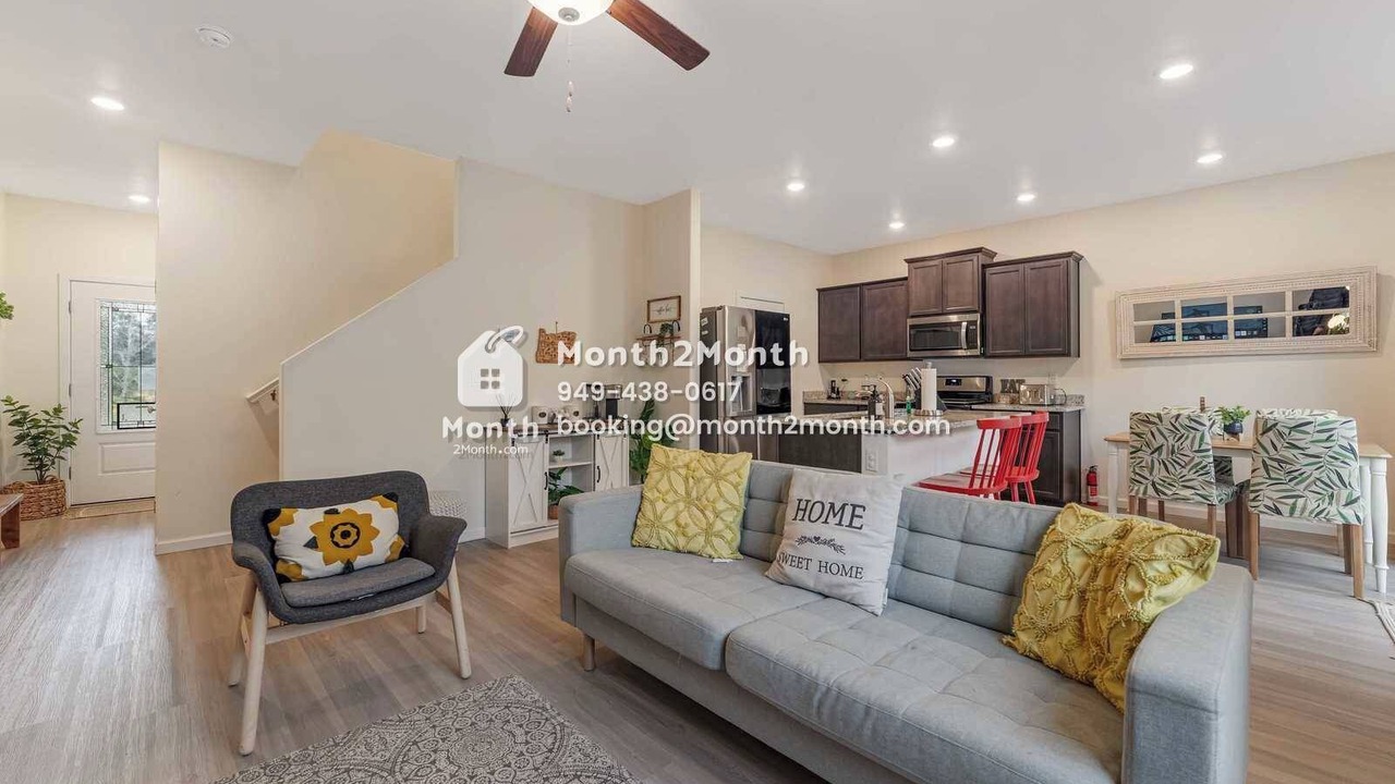 Photo of Others in Pleasant Valley