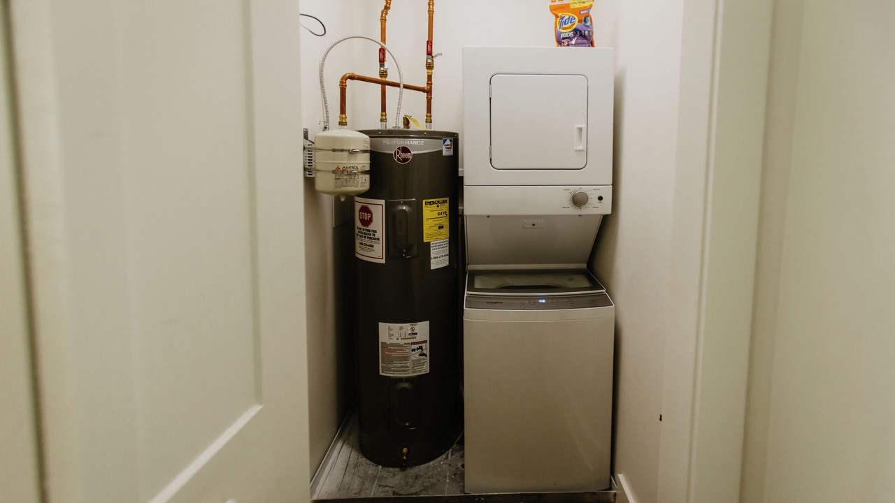 Photo of Others in Dalton