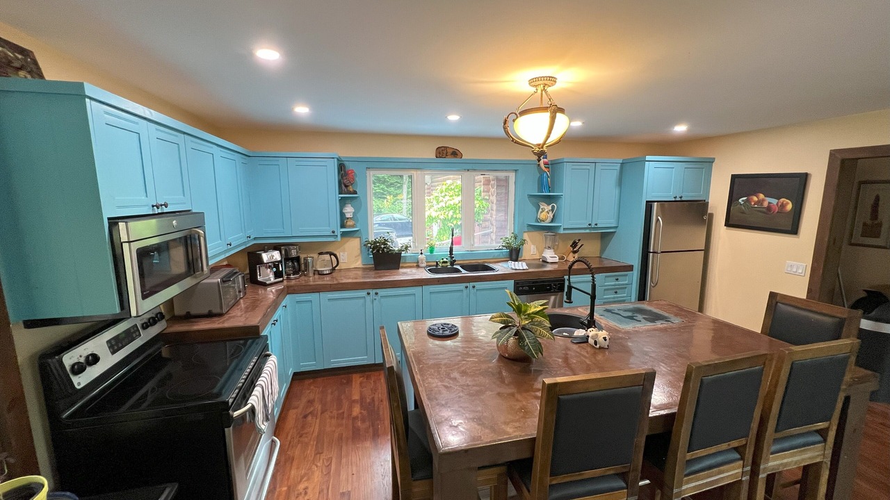 Photo of Kitchen in Oro-Medonte